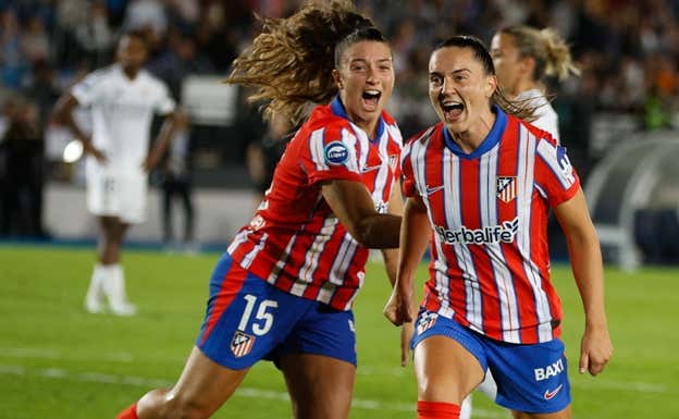 Silvia Lloris y Vilde Boe Risa celebrando un gol.  ATLÉTICO DE MADRID FEMENINO
