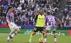 Kike Pérez fulmina a un pobre Betis y hace creer al Valladolid