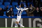 Un Take Kubo sin filtros ante los micrófonos explica el enfado de la Real Sociedad: «Entrevista cortita, que jugamos el jueves»