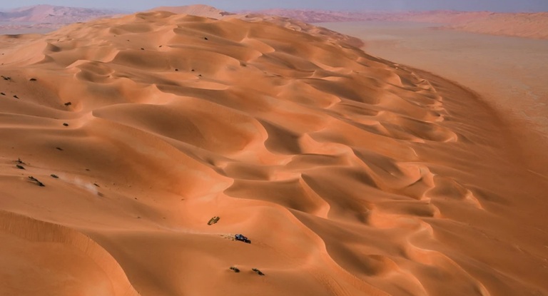 El desierto de Rub al-Jali se extiende por 650.000 kilómetros cuadrados de dunas.