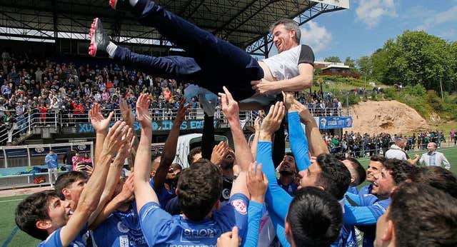 Cinco categorías, tres ascensos y un amor eterno al Ourense: «Duele no estar ante el Valencia, pero me alegro por todo el club»