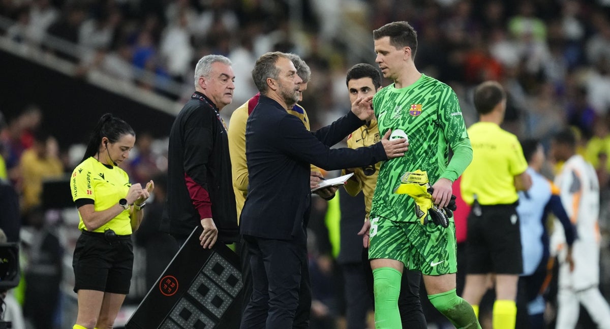Szczesny fue expulsado al inicio del segundo tiempo.