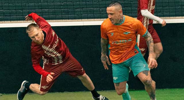 El ‘Ninja’ Nainggolan puede volver a la Roma para jugar al Futsal