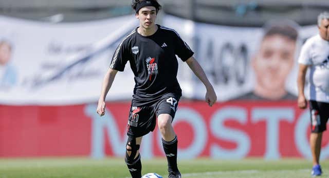 Alinear a un streamer tiene consecuencias: AFA sanciona al Deportivo Riestra tras el caso Spreen
