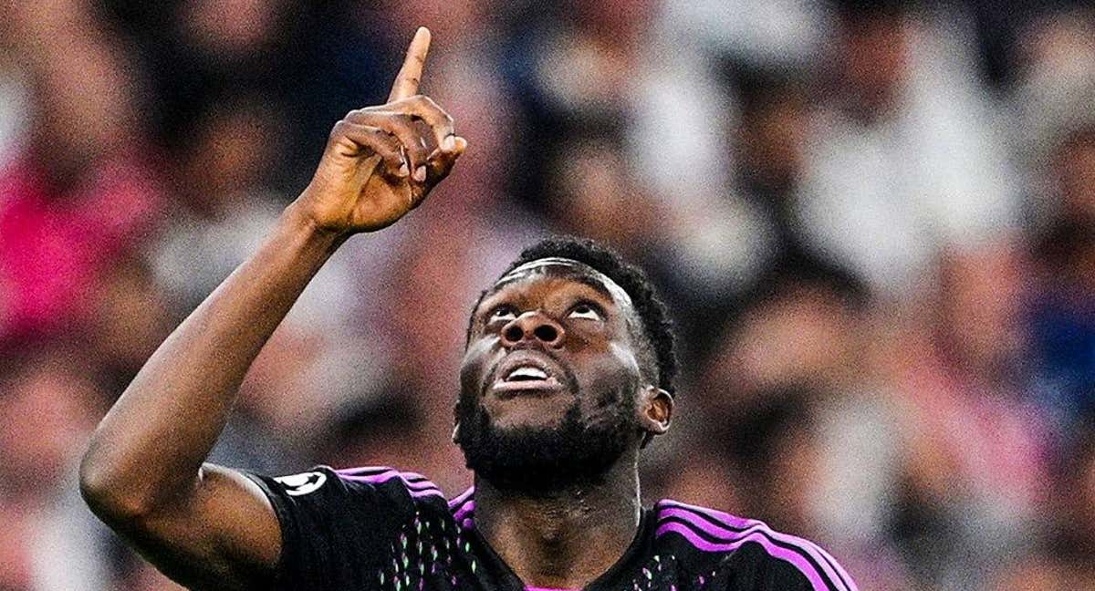 Alphonso Davies, con el Bayern.