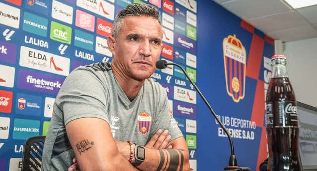 Dani Ponz se rompió tras la derrota y antes de su destitución: “Hacía años que no lloraba por un partido de fútbol”