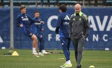 La afición del Real Zaragoza no puede más y ya hasta canta “Ramírez, vete ya”... ¡en su segundo partido!