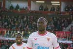 La imperiosa necesidad del Sevilla de aguantar a Lukebakio, el líder ofensivo de García Pimienta