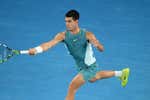 Novak Djokovic le borra la sonrisa a Carlos Alcaraz en el Open de Australia