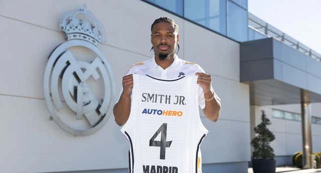 Chus Mateo baja el suflé del estreno de Dennis Smith Jr en el Real Madrid, con Mónaco en el horizonte: “Tengamos paciencia”