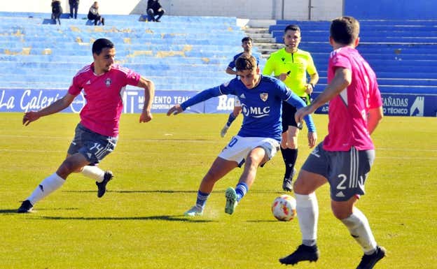 Fermín López en su etapa con el Linares Deportivo.  EFE