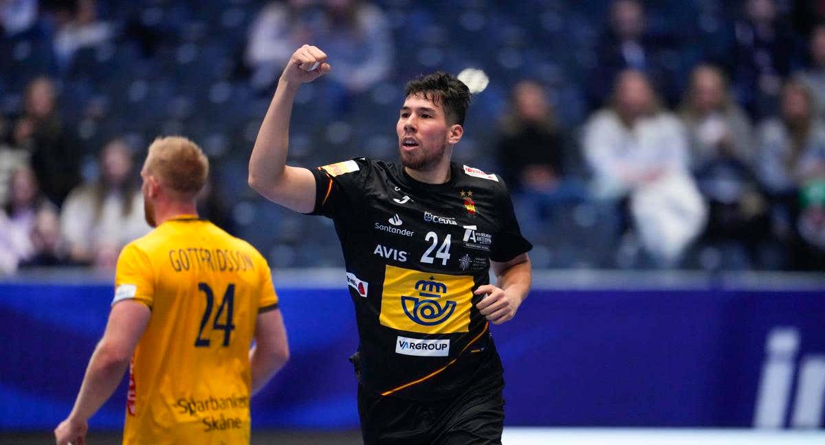 Daniel Dujshebaev celebra un gol con la Selección española de balonmano./EFE