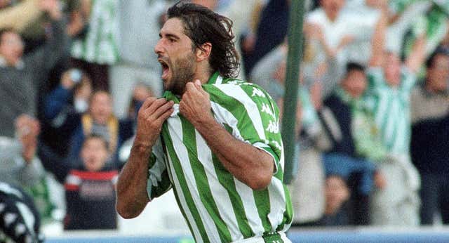 El goleador que brilló en el Mallorca, ‘perdonaron’ en el Rangers y se ganó a Lopera: “Don Manuel, tengo que ser el ‘9’ del Betis”