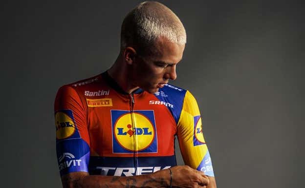 Maillot del Lidl-Trek para la temporada 2025. LIDL-TREK