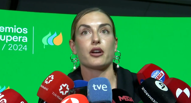 Alexia Putellas se moja sobre la Supercopa en Arabia Saudí: “O vamos todos o no vamos, porque la perjudicada siempre es la mujer”