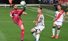 El Rayo Vallecano ofrece renovar dos años a Joni Montiel... a contrarreloj