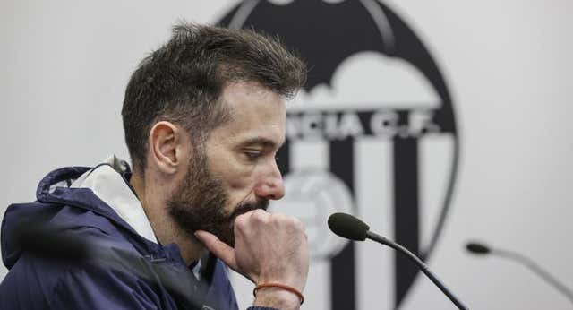 Último día del Mercado de fichajes del Valencia: Valera al Elche, empujón a Dani Gómez, no quedan licencias…