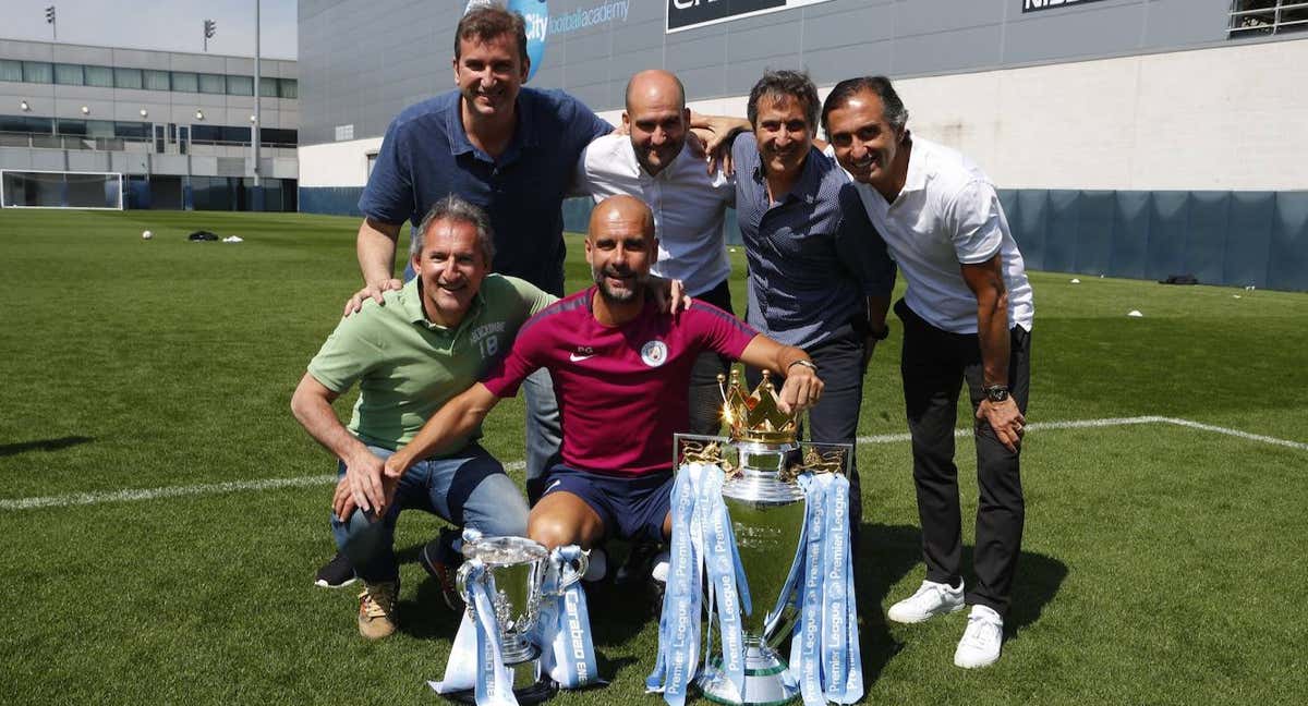 La cúpula del City celebra la primera Premier de Guardiola en 2018./