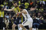 El Real Madrid confirma su semana negra en Estambul
