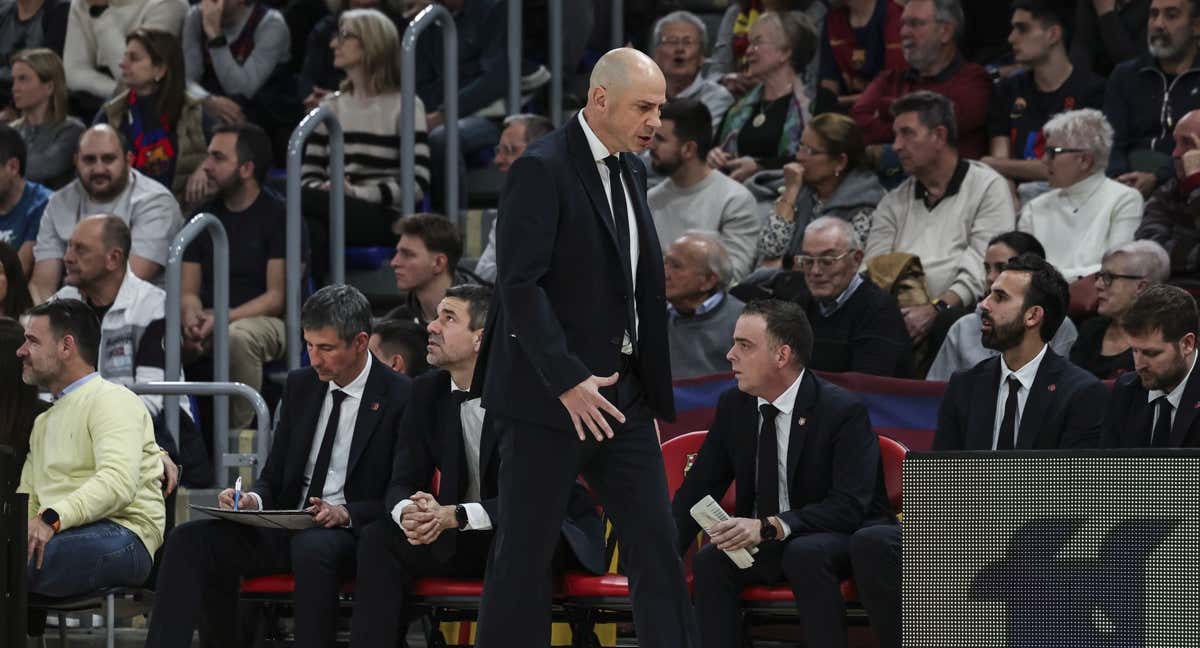 Joan Peñarroya durante el duelo ante el Maccabi. /AFP