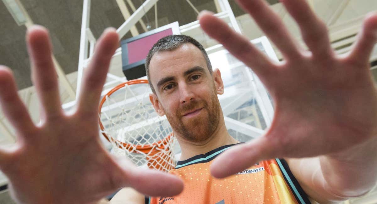 Víctor Claver, durante su última temporada con el Valencia Basket./Damián Torres