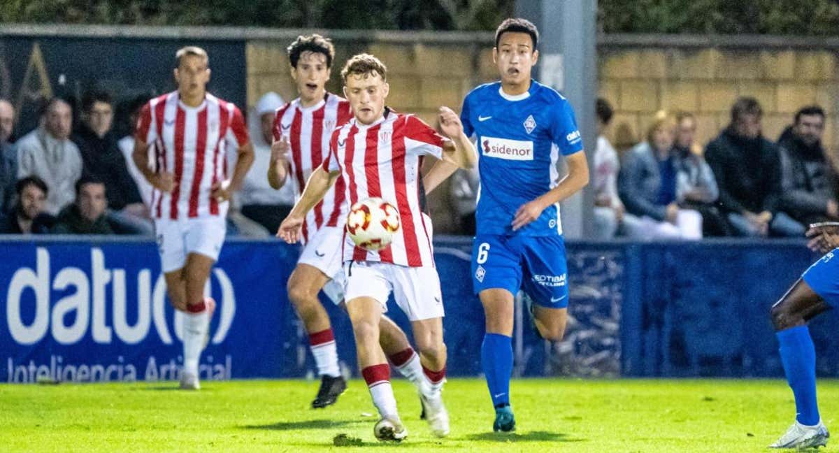 Buján, durante un partido con el Bilbao Athletic./Athletic Club