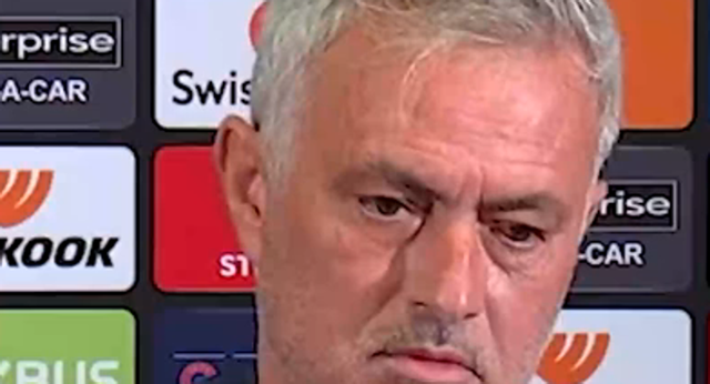 Mourinho tira de ironía para constestar a Mauro Icardi