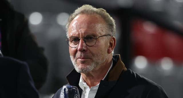 Las quejas de los futbolistas por el calendario hartan a Rummenigge: “Esto ayuda a pagar sus sueldos”