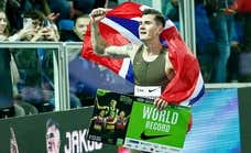 Doble récord mundial para Jakob Ingebrigtsen en una sola carrera
