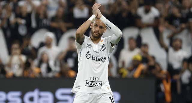 Neymar sufre su primera derrota en Brasil ante el Corinthians de Memphis Depay