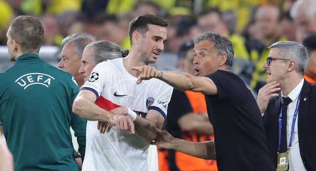 Luis Enrique reconoce que tuvo “un error” con Fabián Ruiz en la Selección