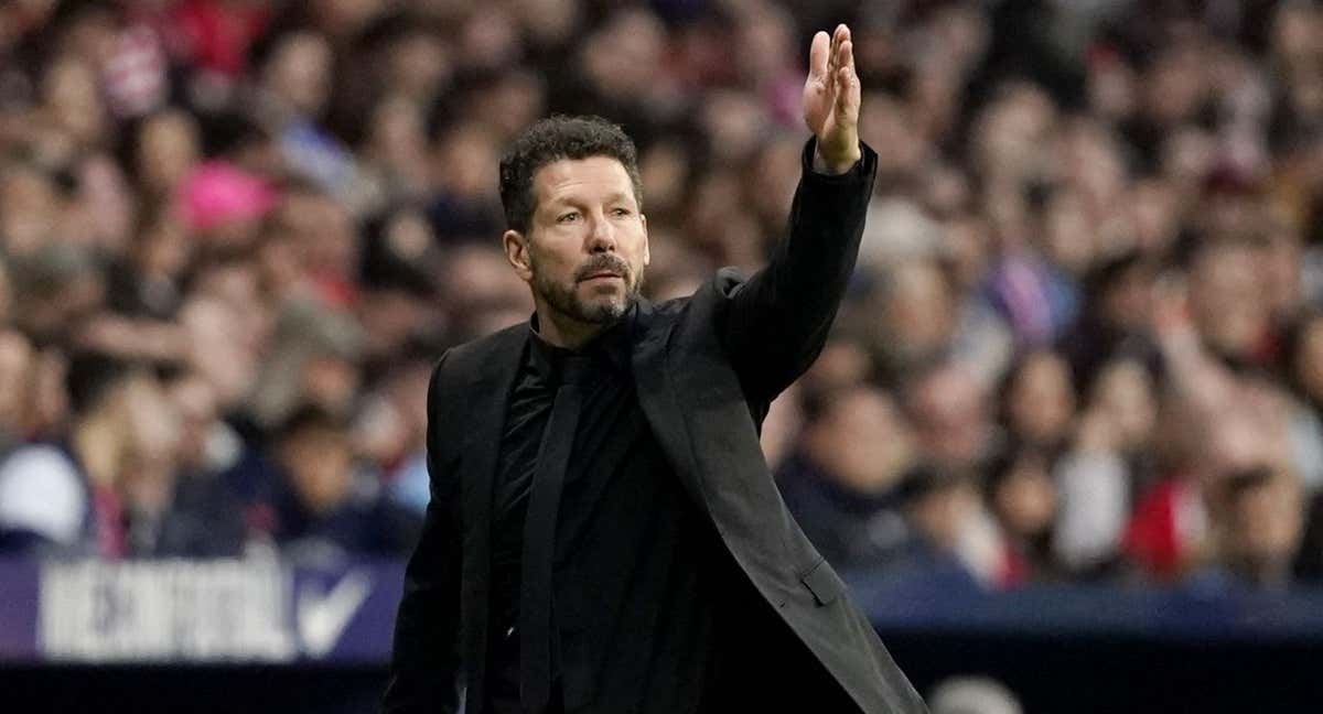 Simeone se fue contento con el punto ganado. /REUTERS