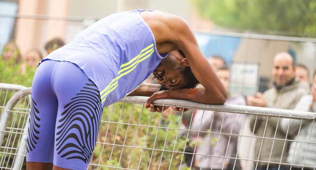 Kejelcha lanza un aviso después de su ‘récord mundial’ en Castellón: “Prometo que correré por debajo de 26:24”