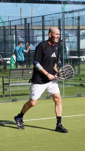 Zinedine Zidane expande su marca Z5 con un gran complejo deportivo de pádel y fútbol a 30 kilómetros de España