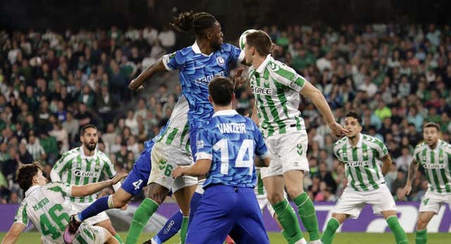 Cuadro de la Conference League 2025: enfrentamientos, cruces y posibles rivales del Betis hasta la final