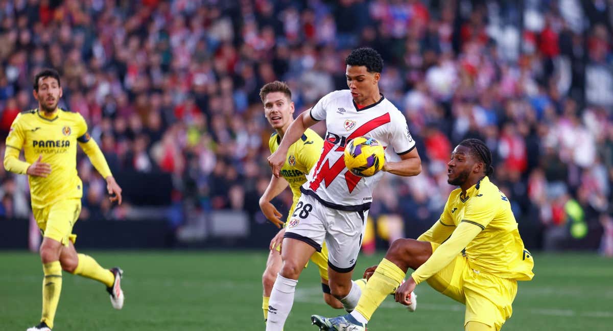 Etienne Eto'o, en el partido ante el Villarreal./EP