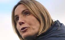 Sonia Bompastor acaba con “13 años de mentiras” y rompe un tabú al hablar de su relación con su asistente en el Chelsea, Camille Abily