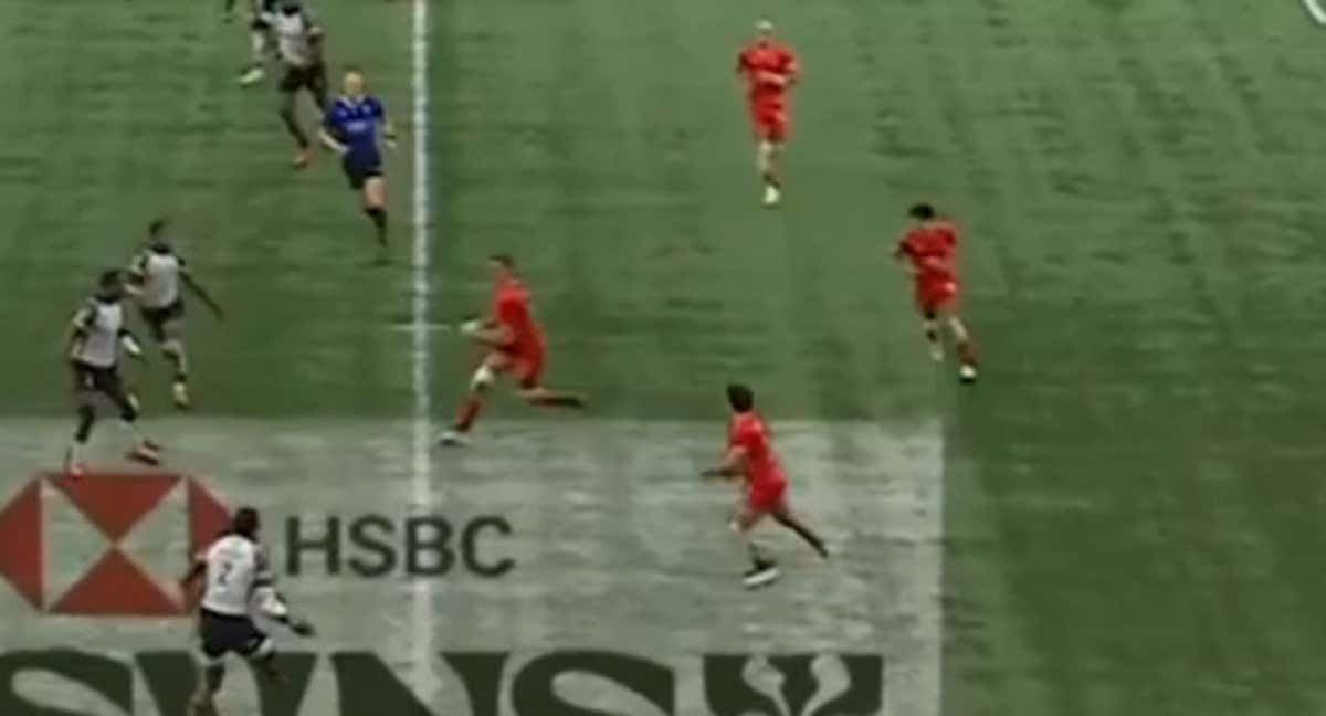 España ya es segunda del ranking mundial #HSBCSVNS tras ganar a Fiji con dos ensayos de Manu Moreno.