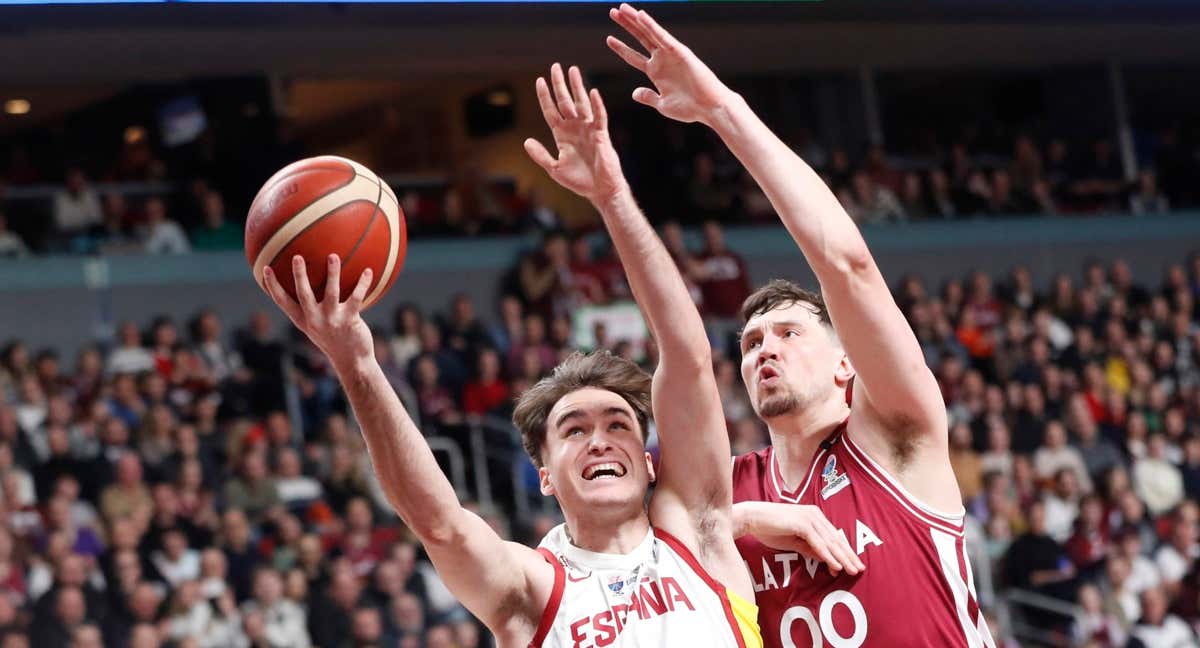 Rafa Villar durante un partido con la Selección española de baloncesto./EFE