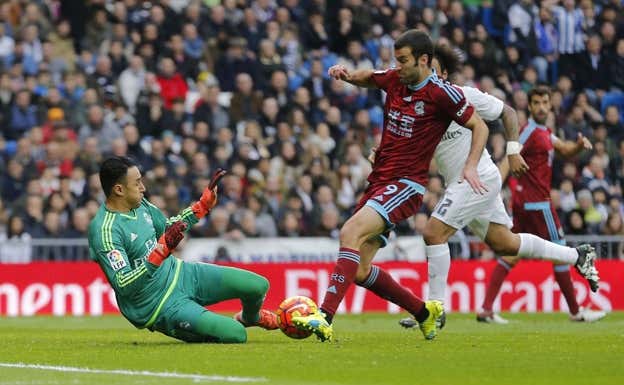 Imanol Agirretxe, el '9' al que Keylor Navas 'retiró' y que ahora es profesor de goleadores en Zubieta