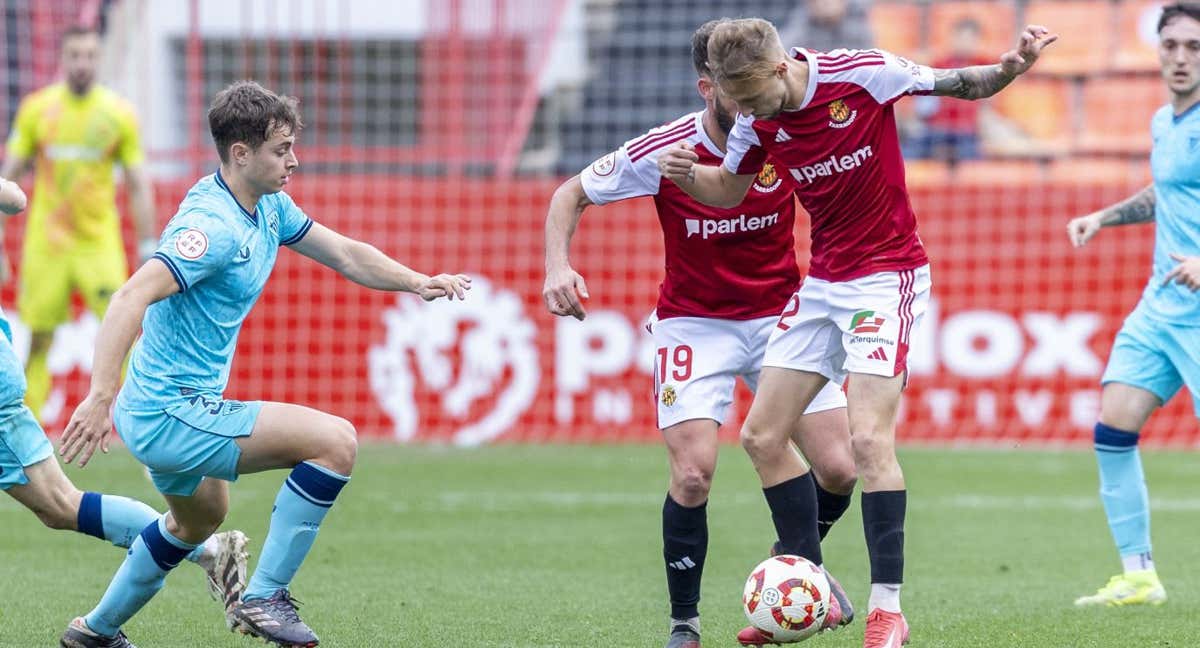 El Nàstic recibió al filial del Athletic. /NÀSTIC / Xavier Salvadó