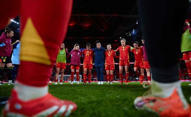 Las jugadoras de España tras el encuentro.  RFEF