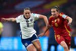 La Selección española femenina sufre la coincidencia con la Copa, pero la tendencia a la baja va más allá