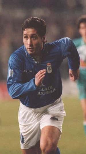 Carlos Muñoz, delantero del Oviedo.