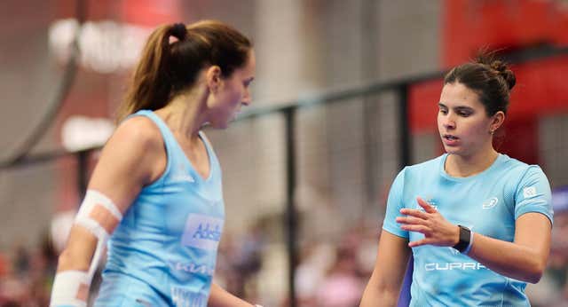 Delfi Brea y Gemma Triay estrenan su palmarés con una remontada épica en Gijón