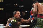 Gervonta Davis salva el invicto ante Roach por un fallo arbitral