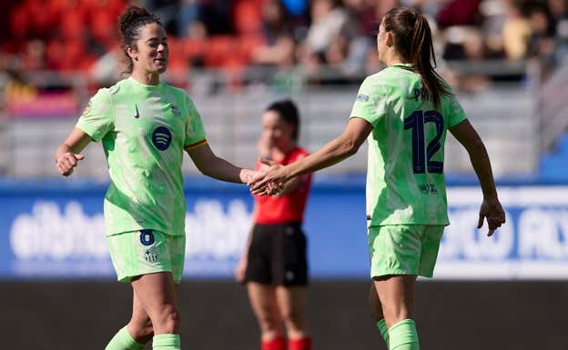 Marta y Patri celebrando un gol.  FC BARCELONA FEMENINO