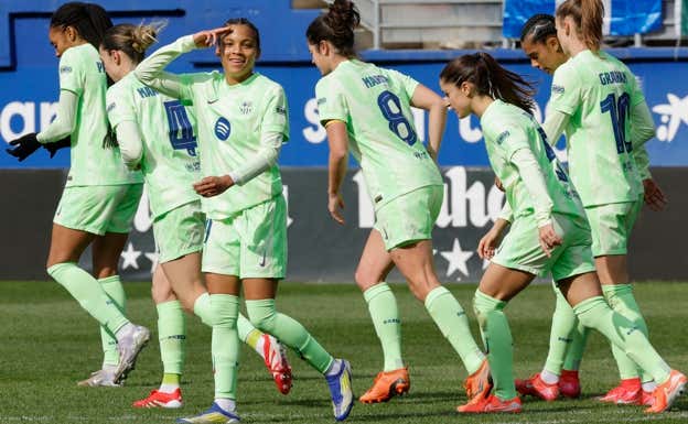 Vicky López celebrando un gol.  EFE