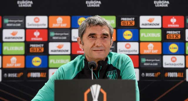 Valverde no da pistas con Sancet ni la portería y pasa página con los incidentes: «Esperemos que todos vengan a disfrutar»