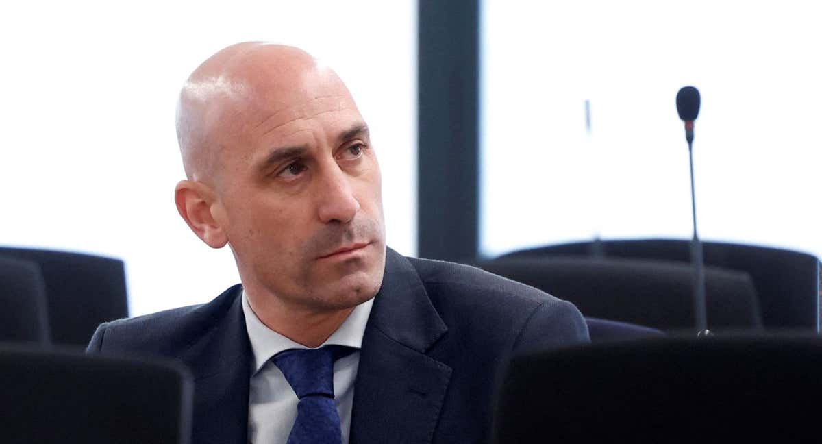 Luis Rubiales al escuchar la sentencia./AFP